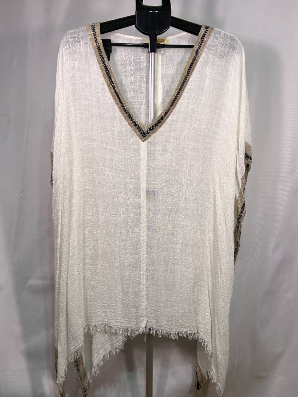 Sweet Magnolia Women’s One Size Ivory Boho Poncho Kaftan V-Neck Tunic 100% Visco